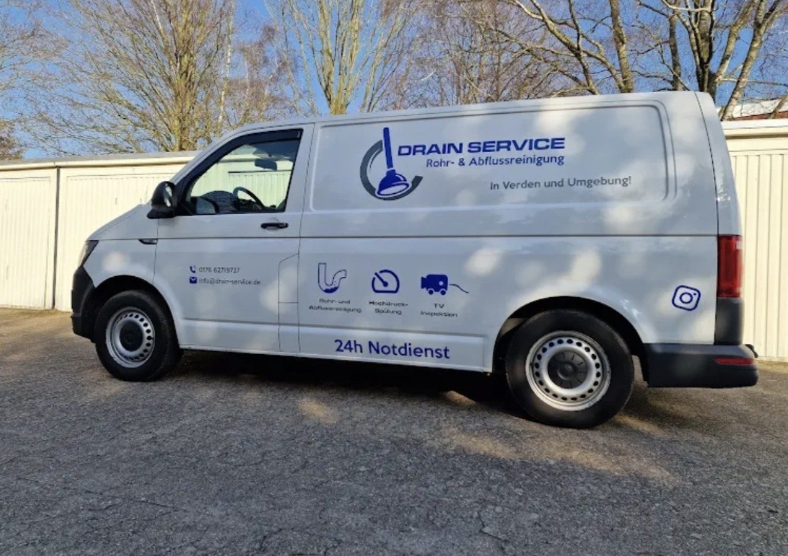 Servicefahrzeug von Drain Service Rohr- und Abflussreinigung
